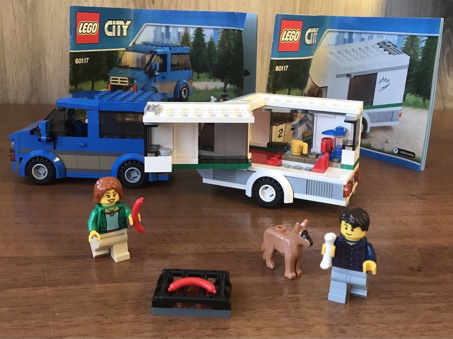 Конструктор Lego Сity 60117 Фургон і дом на колесах