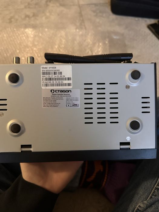 3 Dekodery dvb komplety