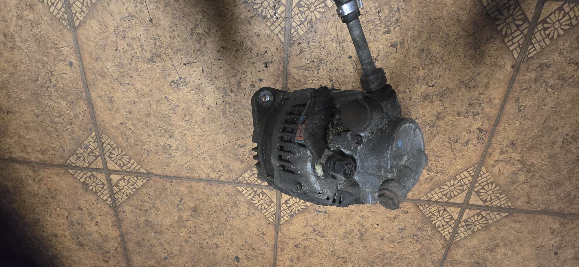 Alternator  Opel Corsa C Meriva 1,7. 897326   100A