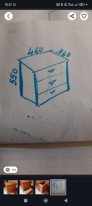 Mesinha cabeceira em cerejeira