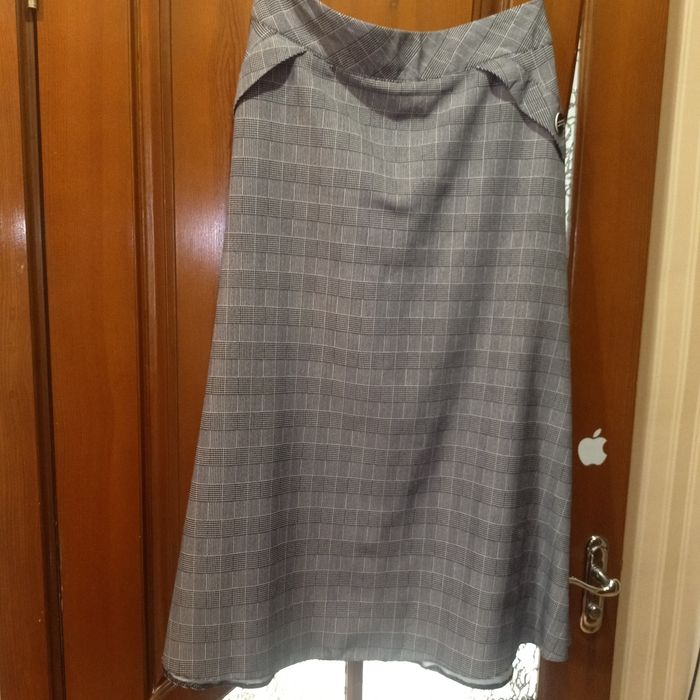 Продам длинную юбку б/у р-р 52