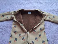 CARLIJNQ Bluza dziecięca z miśkiem rozmiar 110-116