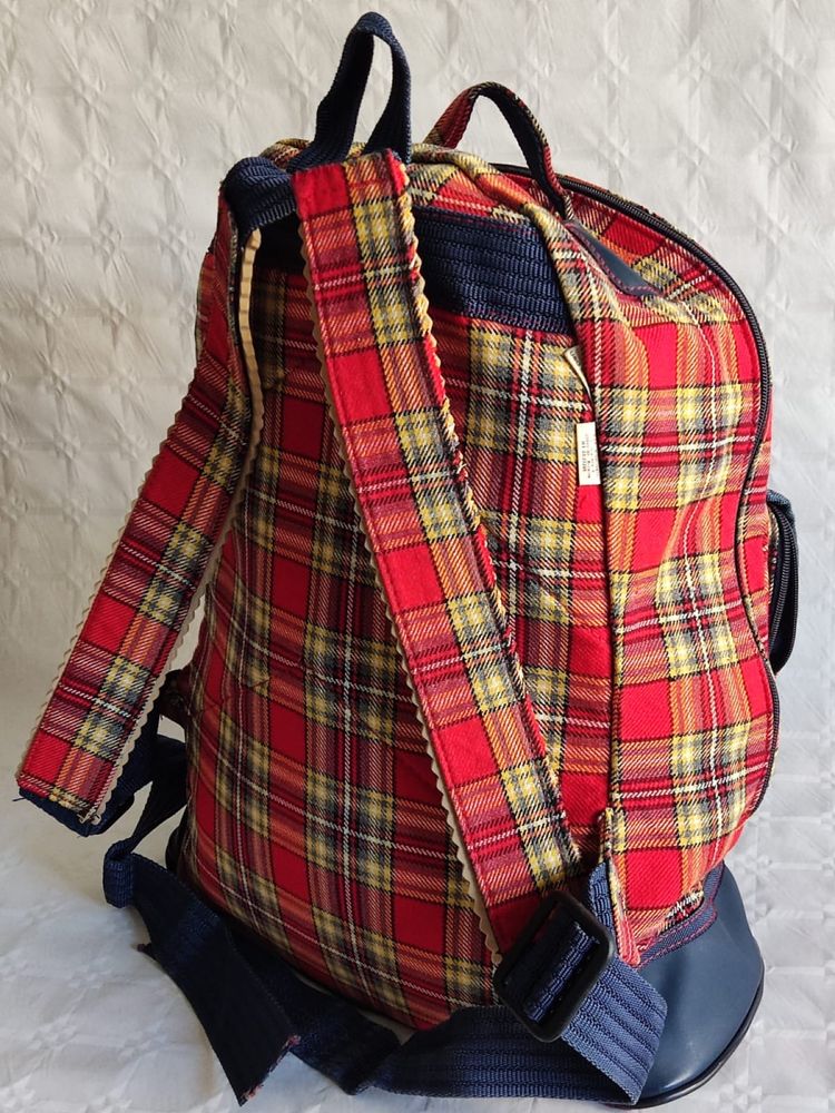 Mochila Xadrez com patch de ursinho