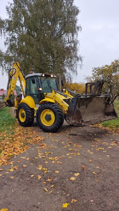 Koparko ładowarka New Holland B115 8tys mtg