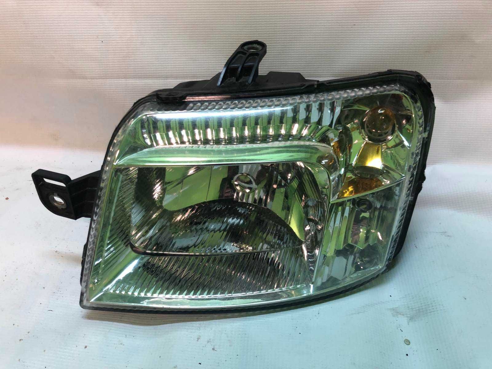 REFLEKTOR Lampa przednia lewa  Fiat Panda 03-09