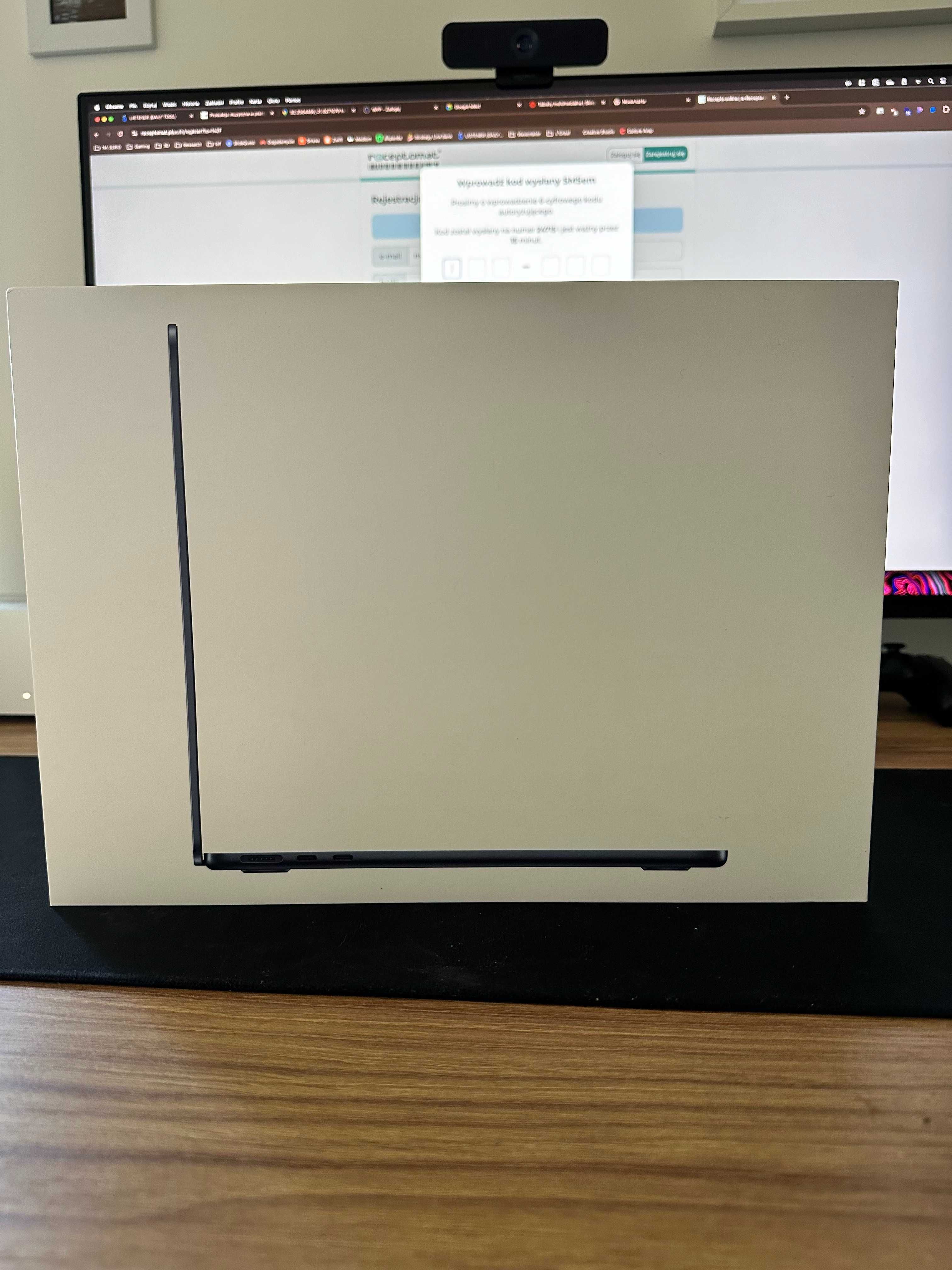 [FVAT - B2B] MacBook Air M2 256GB 8GB RAM