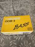 Boss e MXR pedais para baixo bass
