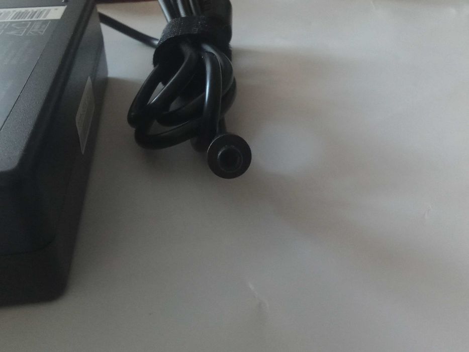 Qoltec Zasilacz do HP 65W | 19.5V 4.5*3.0 + pin do HP Envy