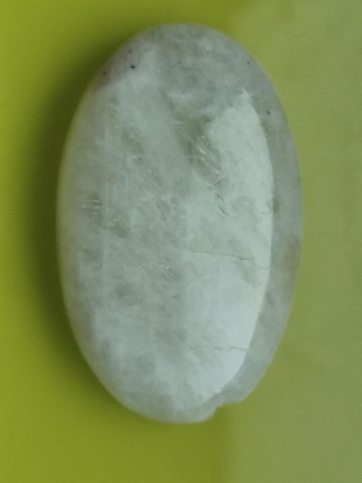 Kamień księżycowy moonstone koboszon broszka amulet wisior Duży