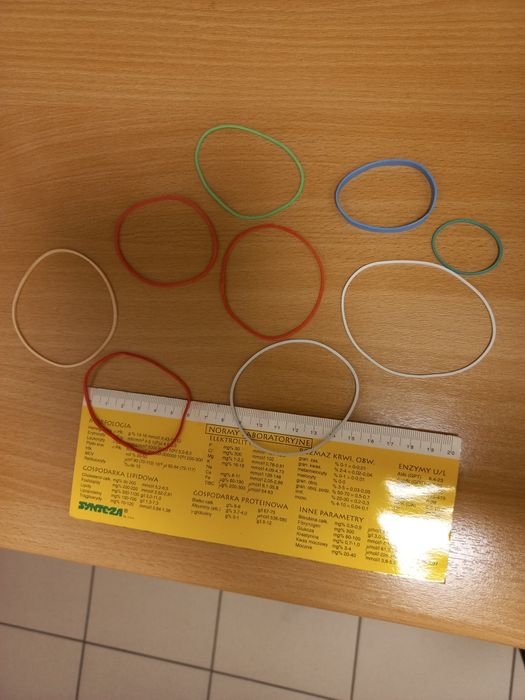 Gumki   kolorowe 7 kg