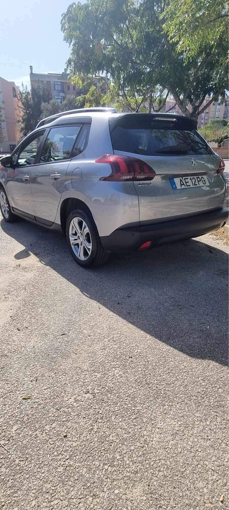 Peugeot 2008 puretech 1.2