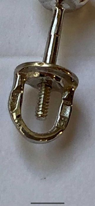 Пусеты белое золото с камнями 1.08 карат