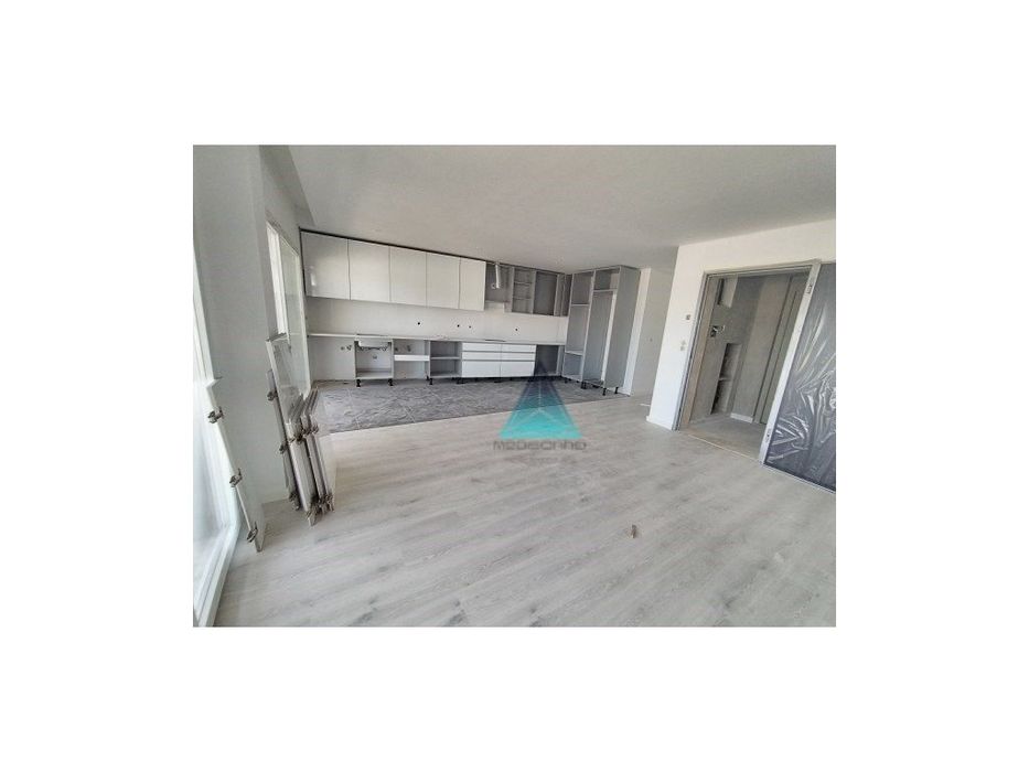 Apartamento T3 duplex com (43,40m²) - Quinta da Fábrica **OFERTA DA...