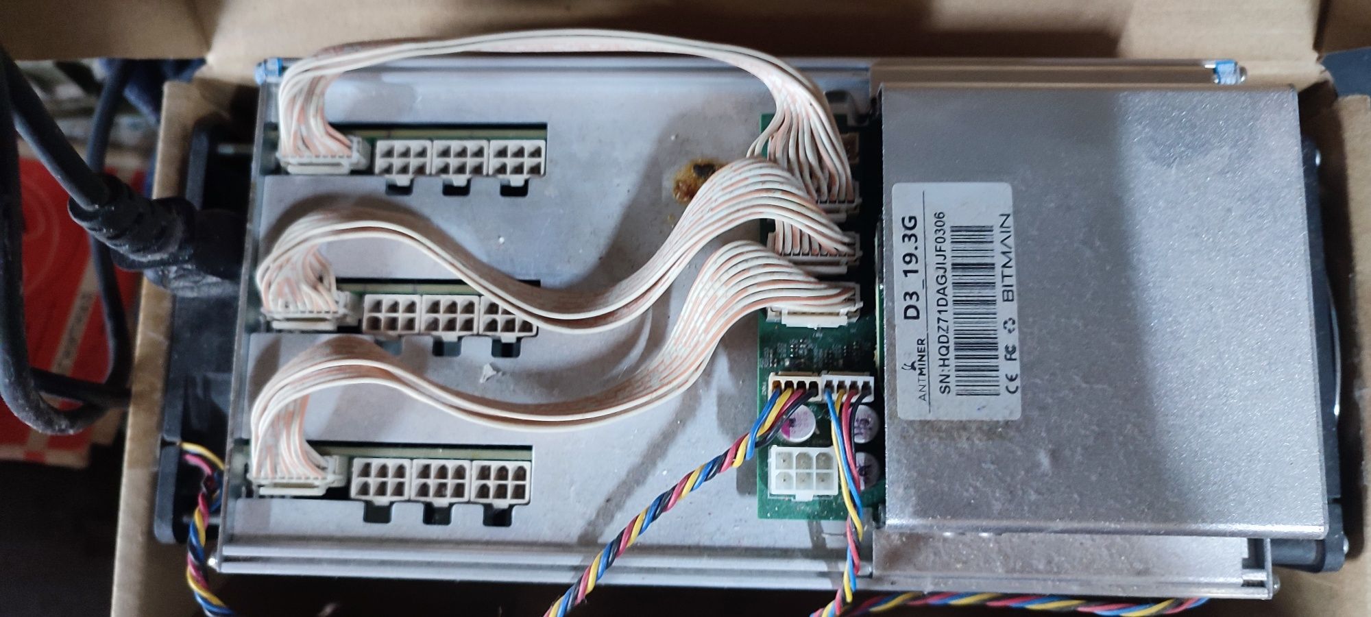 Asic-майнер Bitmain Antminer S9 13.5 Th/s 1372 Вт SHA-256