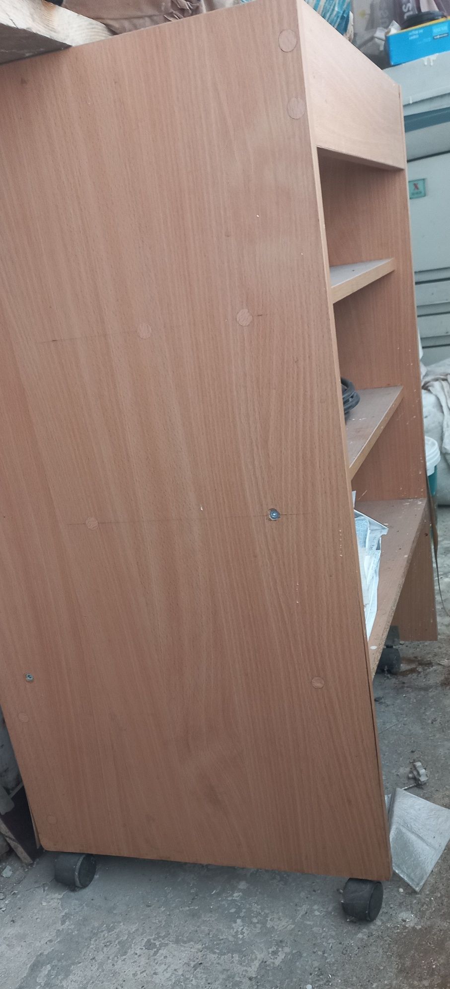 Продам шкафы, прилавки