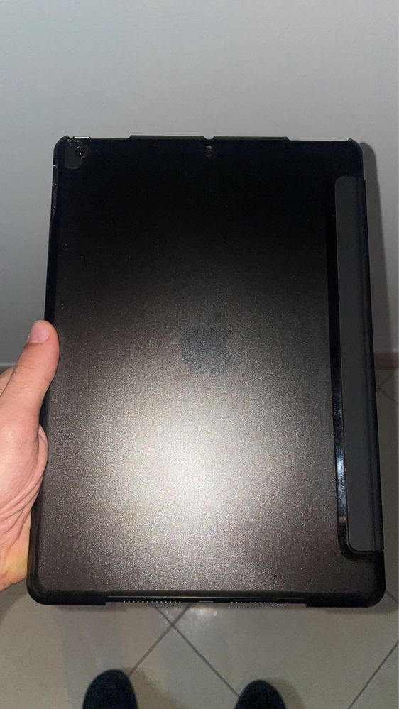 Capa iPad 10th generation 10.2