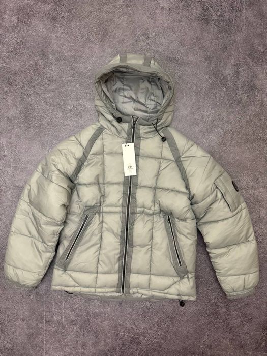 Продам пуховик CP Company Puffer Jacket