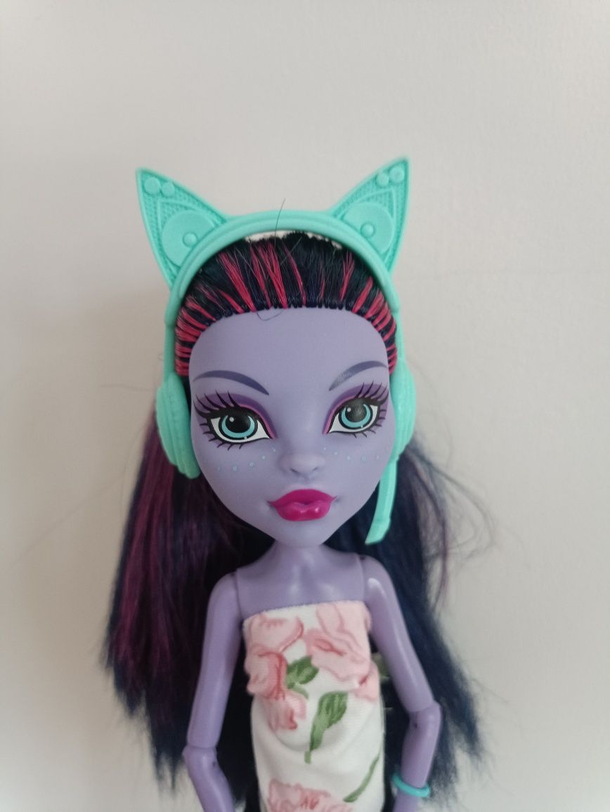 Słuchawki do lalki monster high