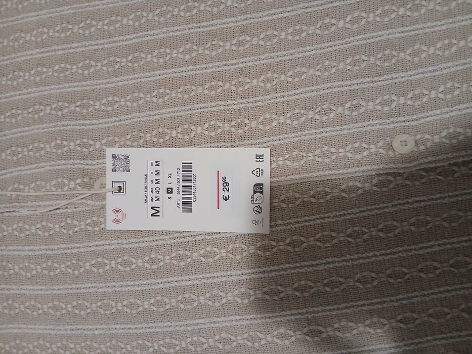 Vendo está camisa estruturada de algodão com gola bowling da Zar