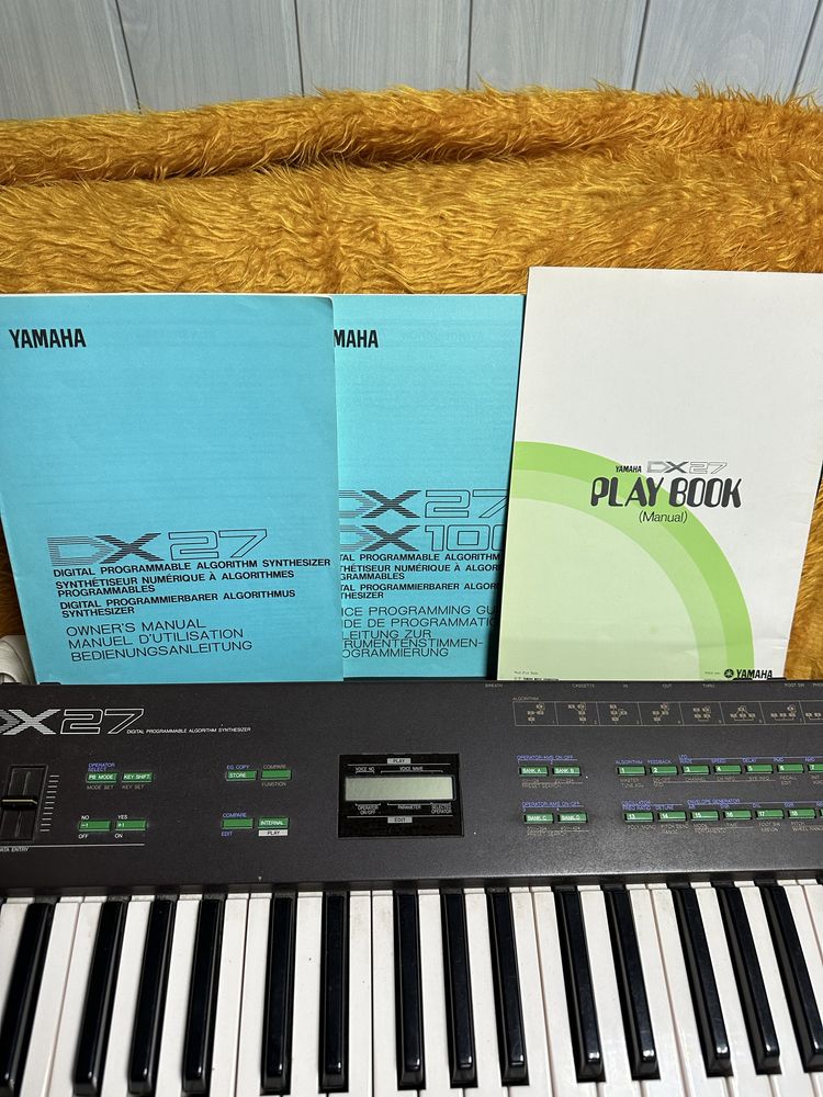 Продам Yamaha DX27, электропианино