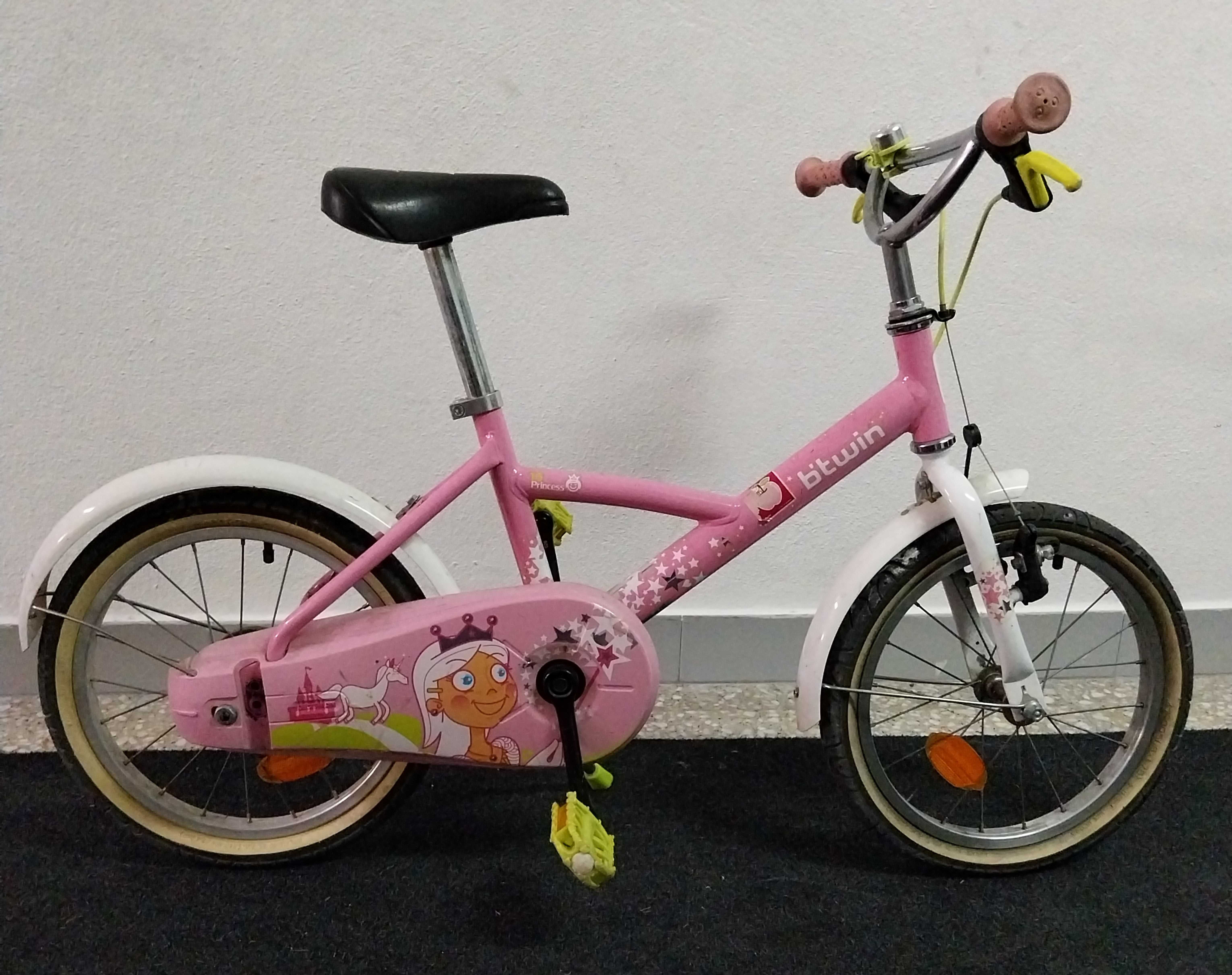 Bicicleta de criança (menina)