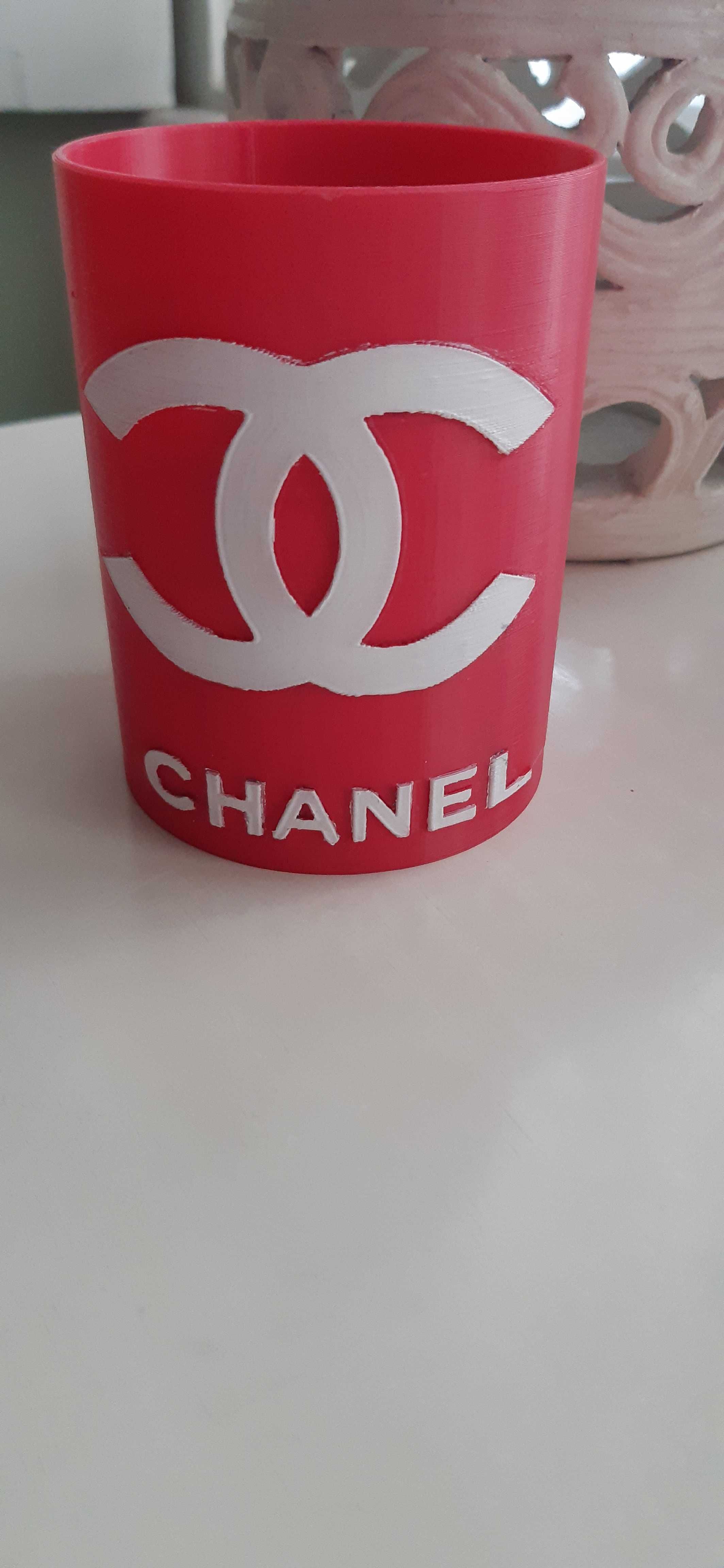 Copo tipo Chanel - novo