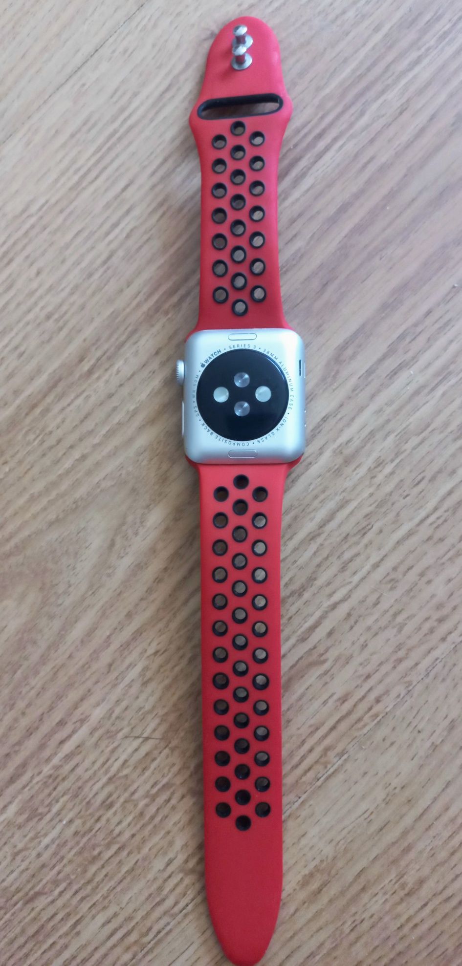 Apple Watch smartwatch zablokowany,  stan bardzo dobry