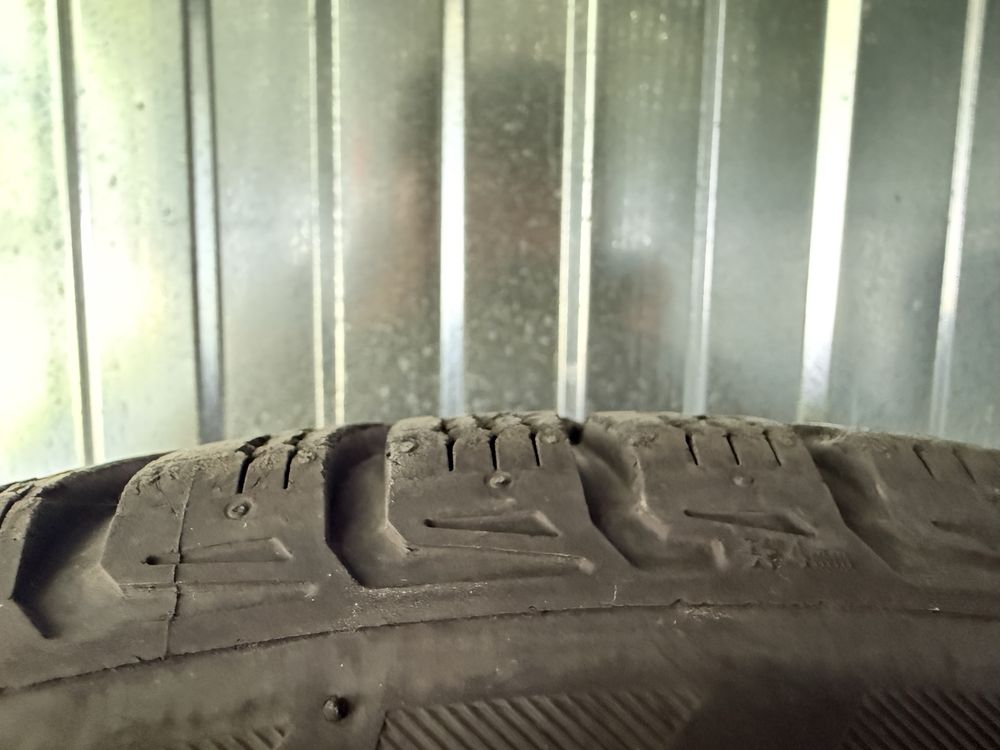 BRIDGESTONE Blizzak LM-32 | komplet zimowych opon ze stalowymi felgami