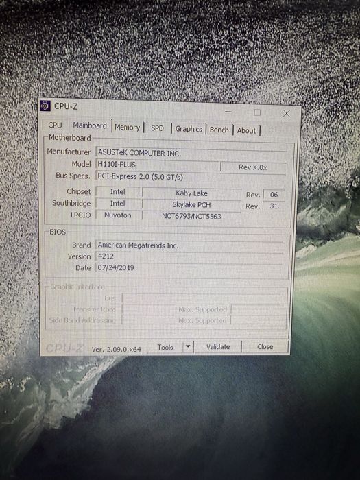 ПК в міні-корпусі Core i3-7100 / 8Gb / 240 SSD