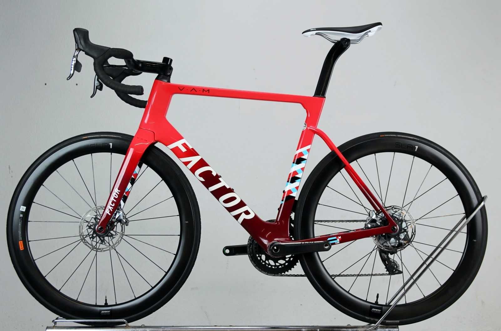 FACTOR ostro VAM Disc Sram Red AXS 2x12, r. 58