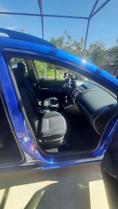 Мазда 5  2008 г.