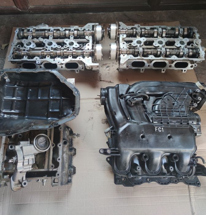 ГБЦ на 3.3 GDI G6DH 221103cgb1