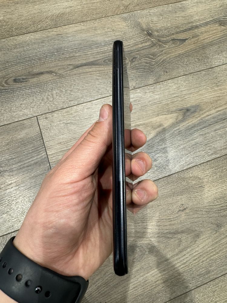 Xiaomi redmi 7 black 3Гб/32Гб /4000mAh акумулятор