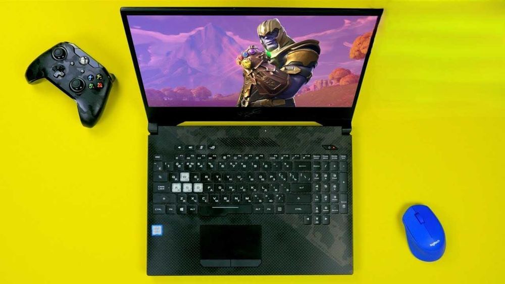 Супер Игровой ноутбук (8Гиговая видеокарта RTX) Киберпанк, Сталкер 2