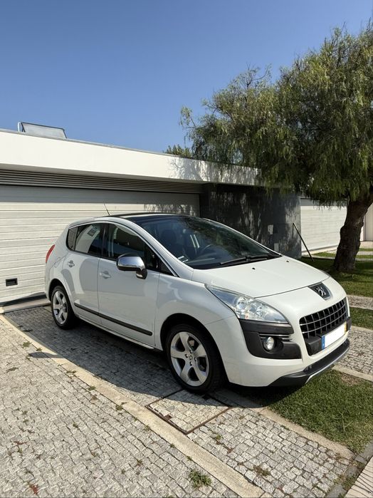 Peugeot  3008 1.6 HDI - FULL EXTRAS