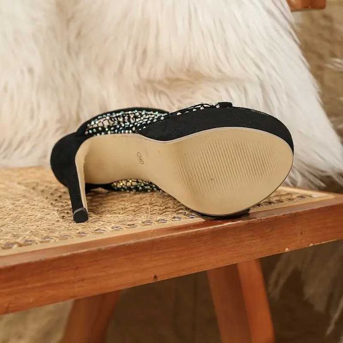 Eleganckie efektowne klapki na obcasie szpilki platforma 39