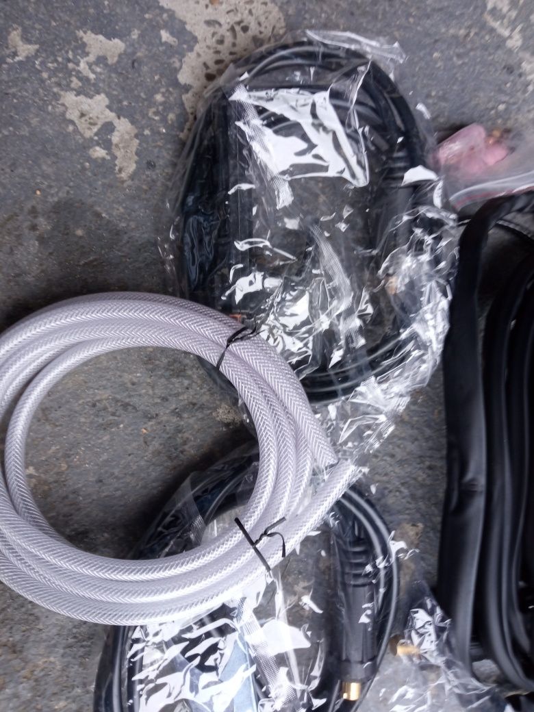 Spawarka HF TIG Arccapitan 200A kable akcesoria
