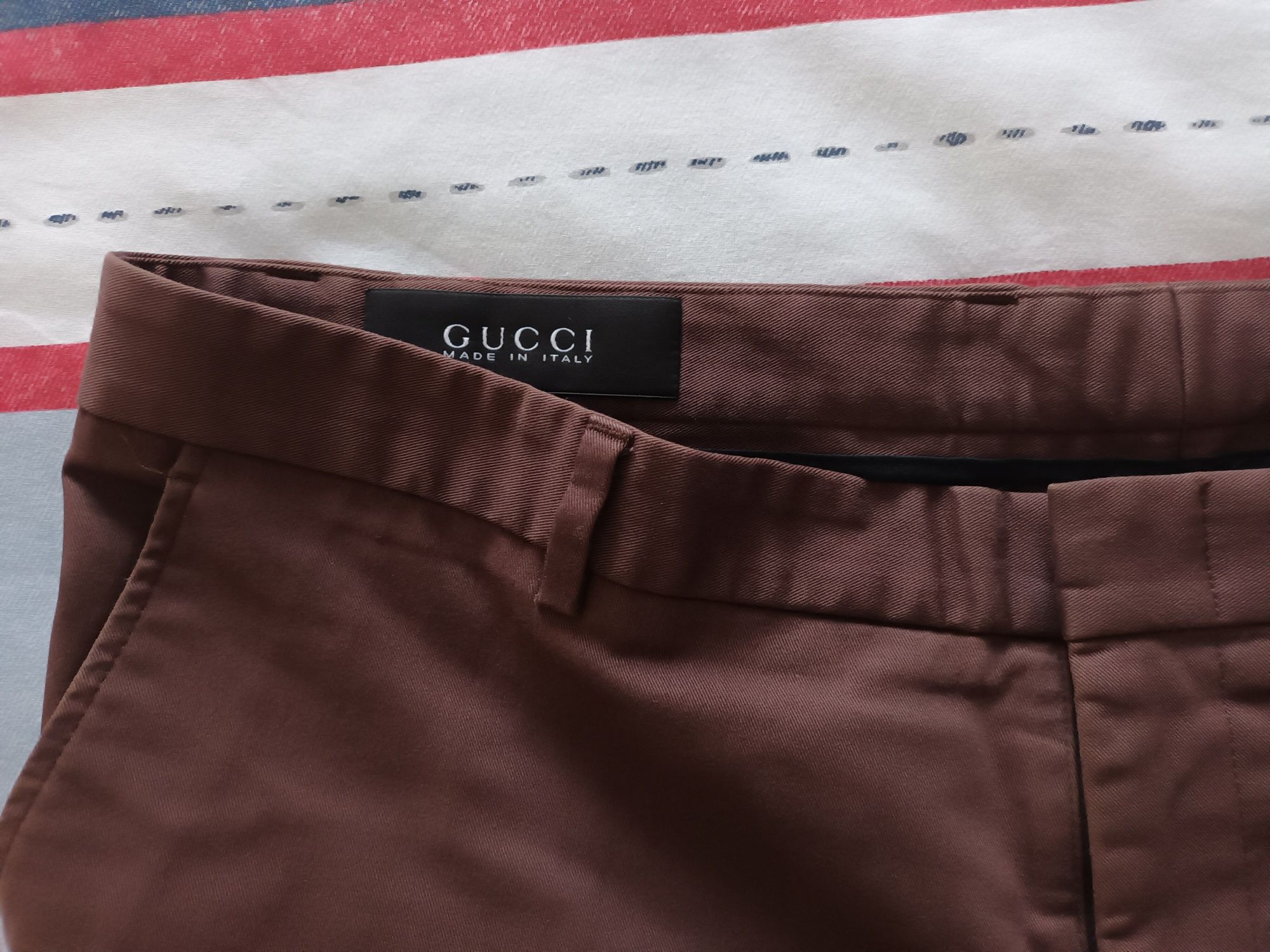 Calças Gucci homem