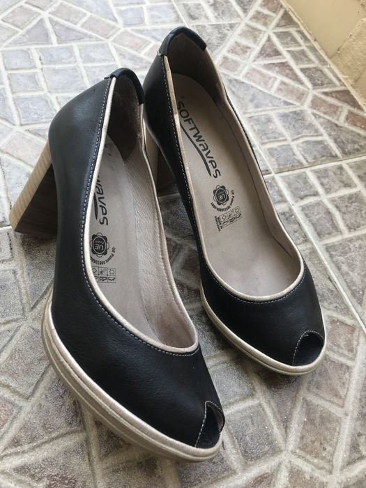 Sapato em pele da Softwaves