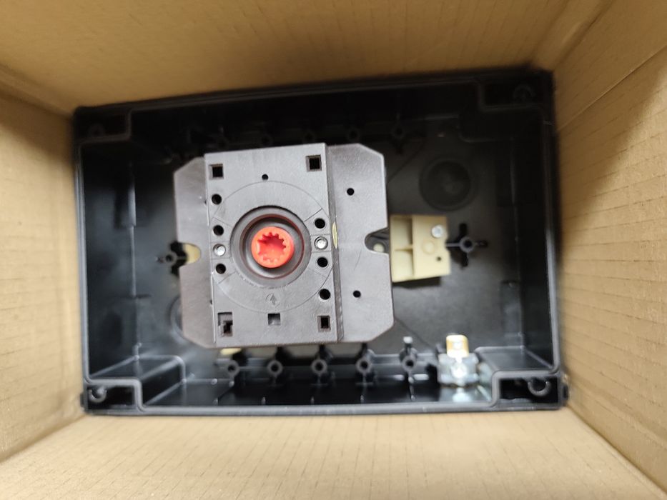 Перемикач навантаження