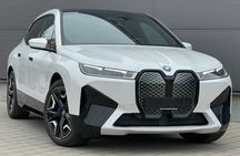 BMW iX i20 бампер морда в зборі БМВ іХ і20 M-пакет разборка