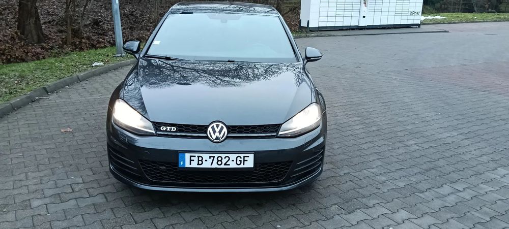 Volkswagen Golf GTD Mały przebieg Felgi 19 Zadbany