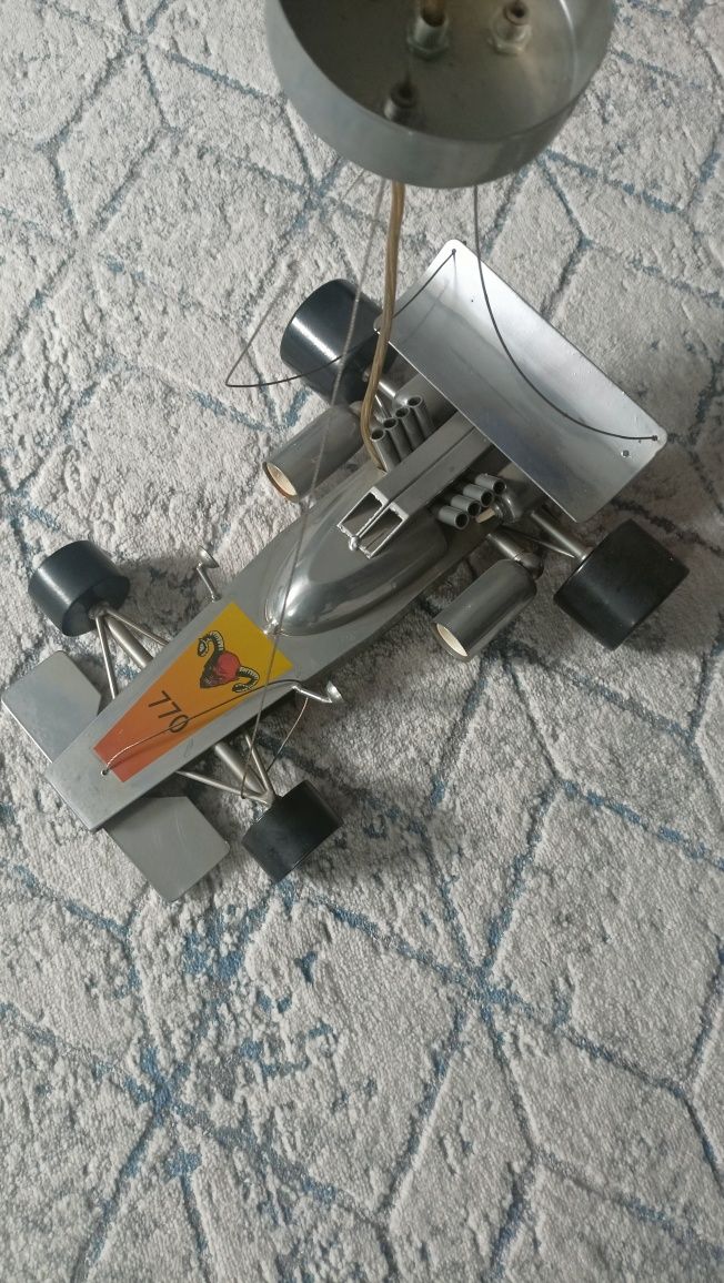 Żyrandol Formuła F1