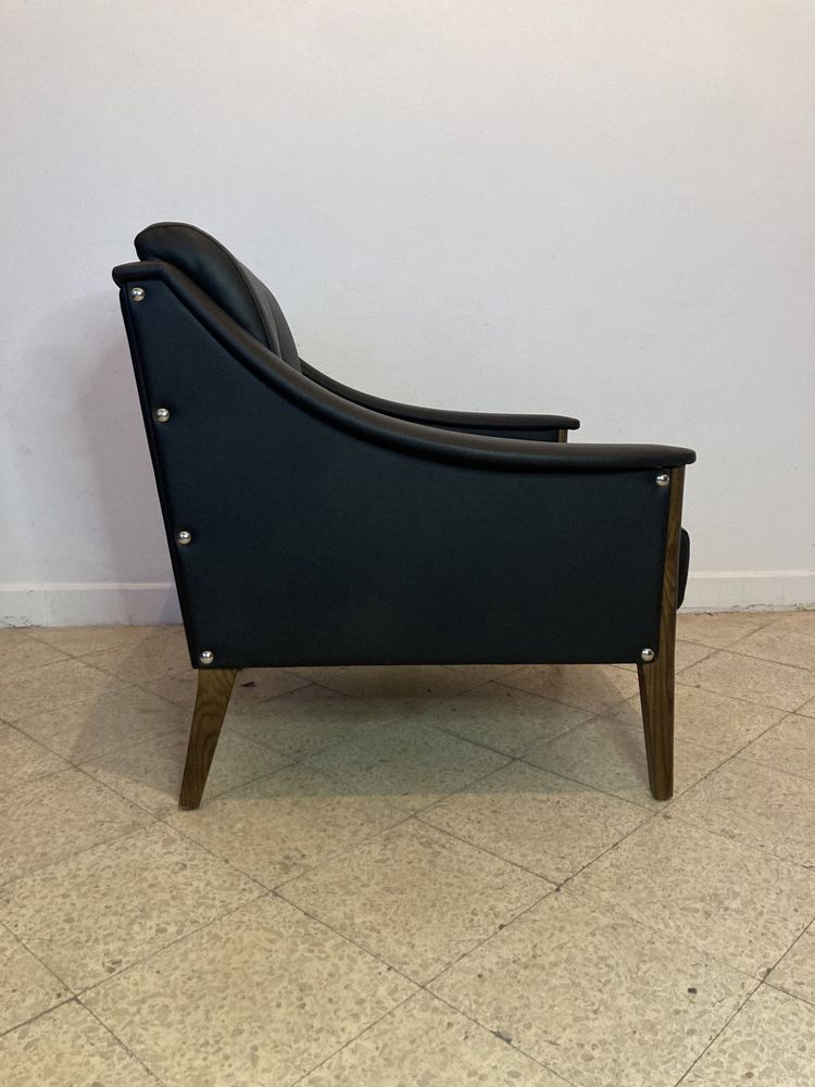 Gio Ponti style, Dezza 24 Armchair .1965