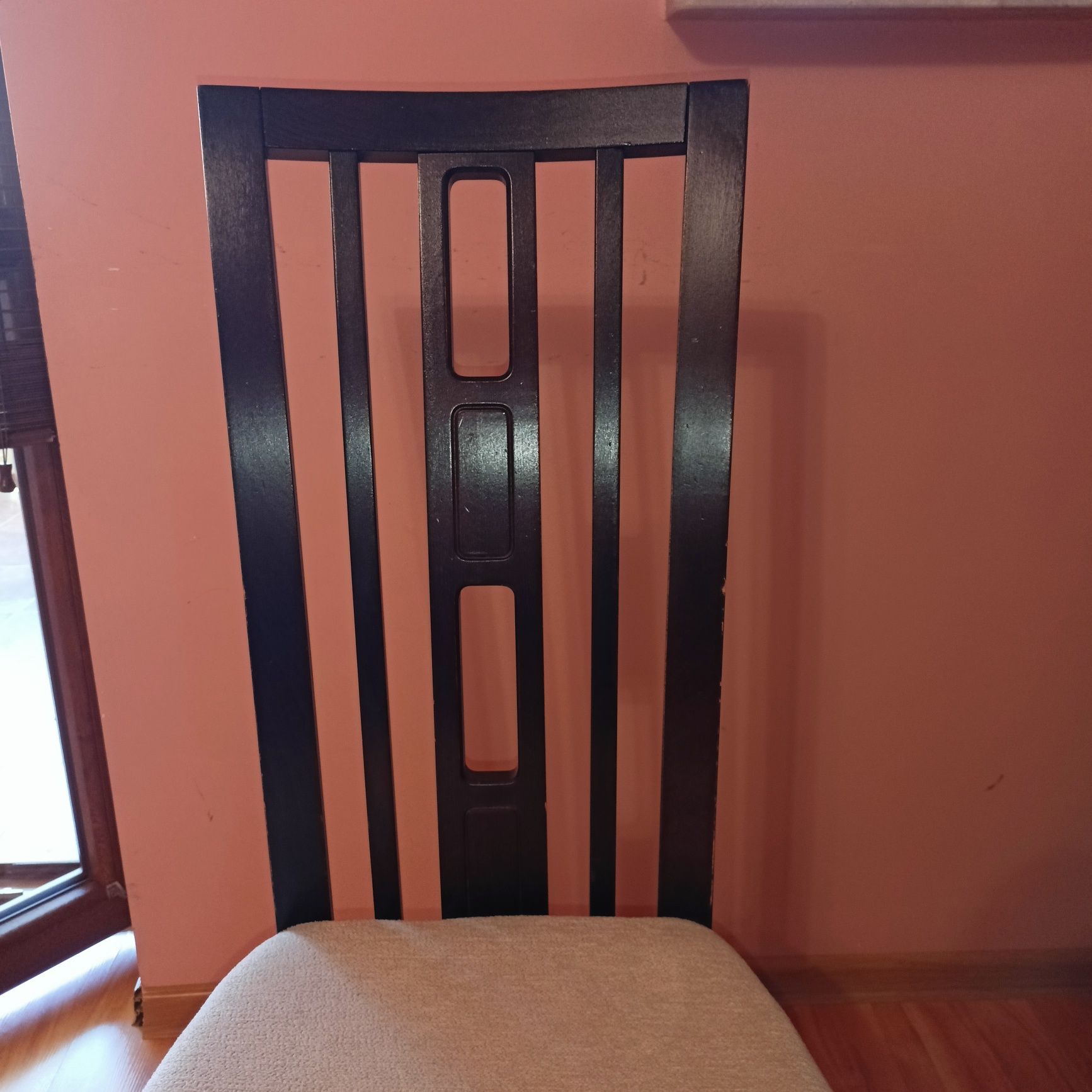 Krzeslo drewniane (6 sztuk)