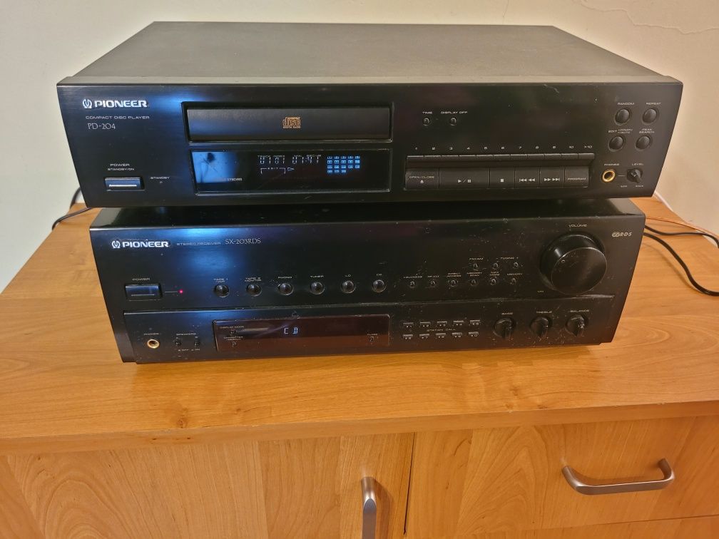 Amplituner plus cd Pioneer