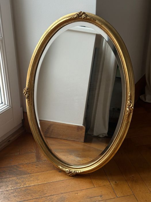 Lustro ścienne złota rama