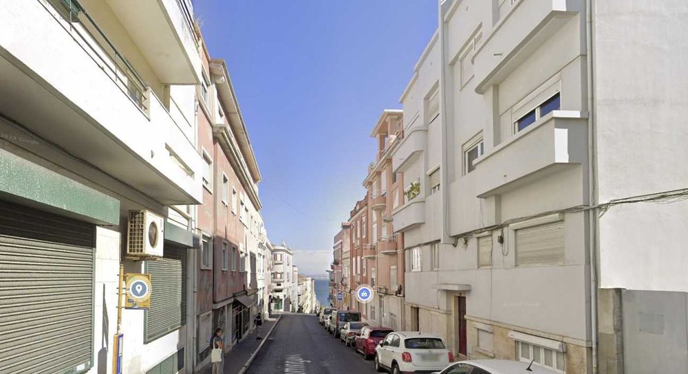 Prédio nos Sapadores/Graça