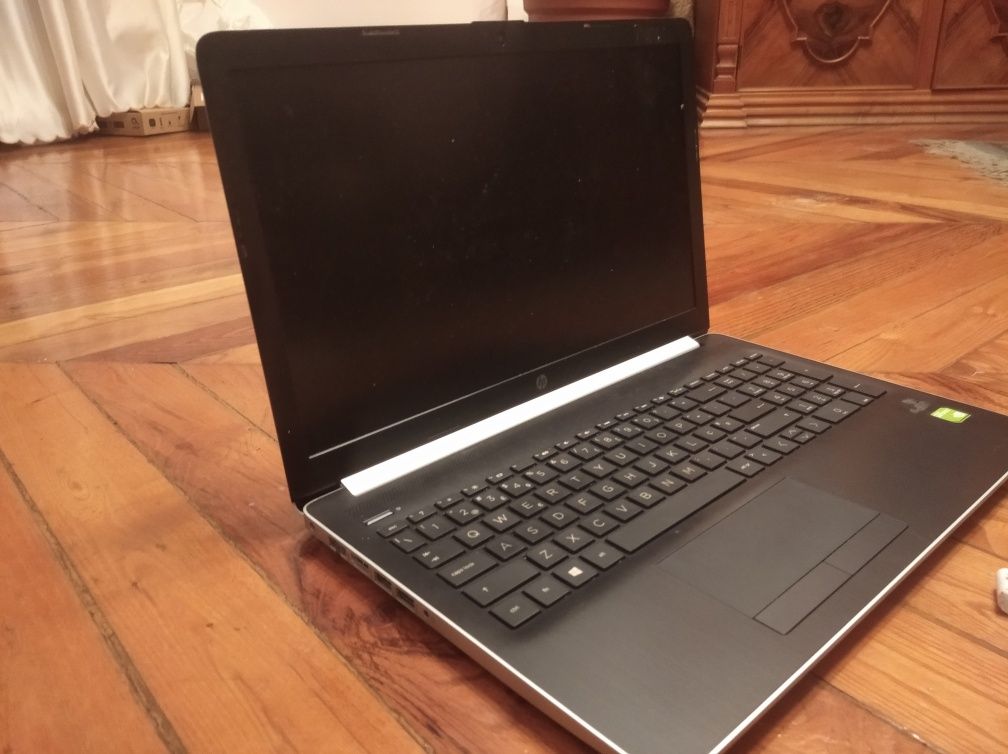 PC Portátil HP Pavilion 15