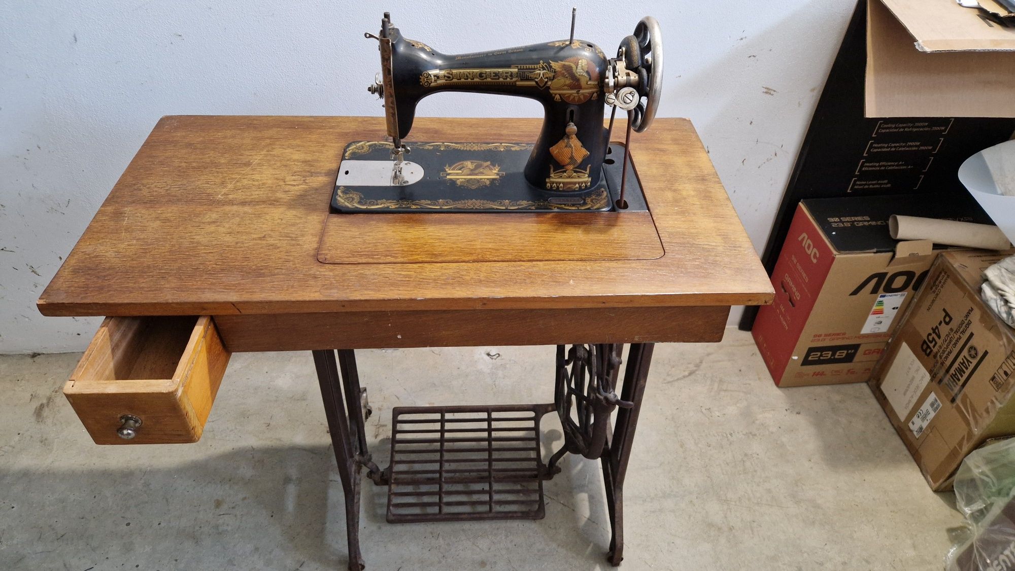 Maquina de costura Singer vintage